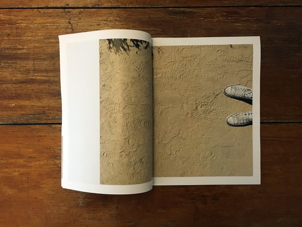 no one walks in la inside spread